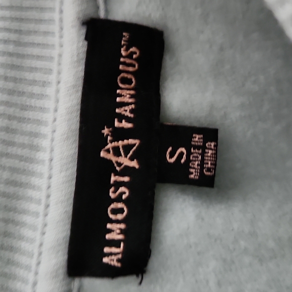 Almost Famous - Ruffle Sweater - Picture 2 of 3